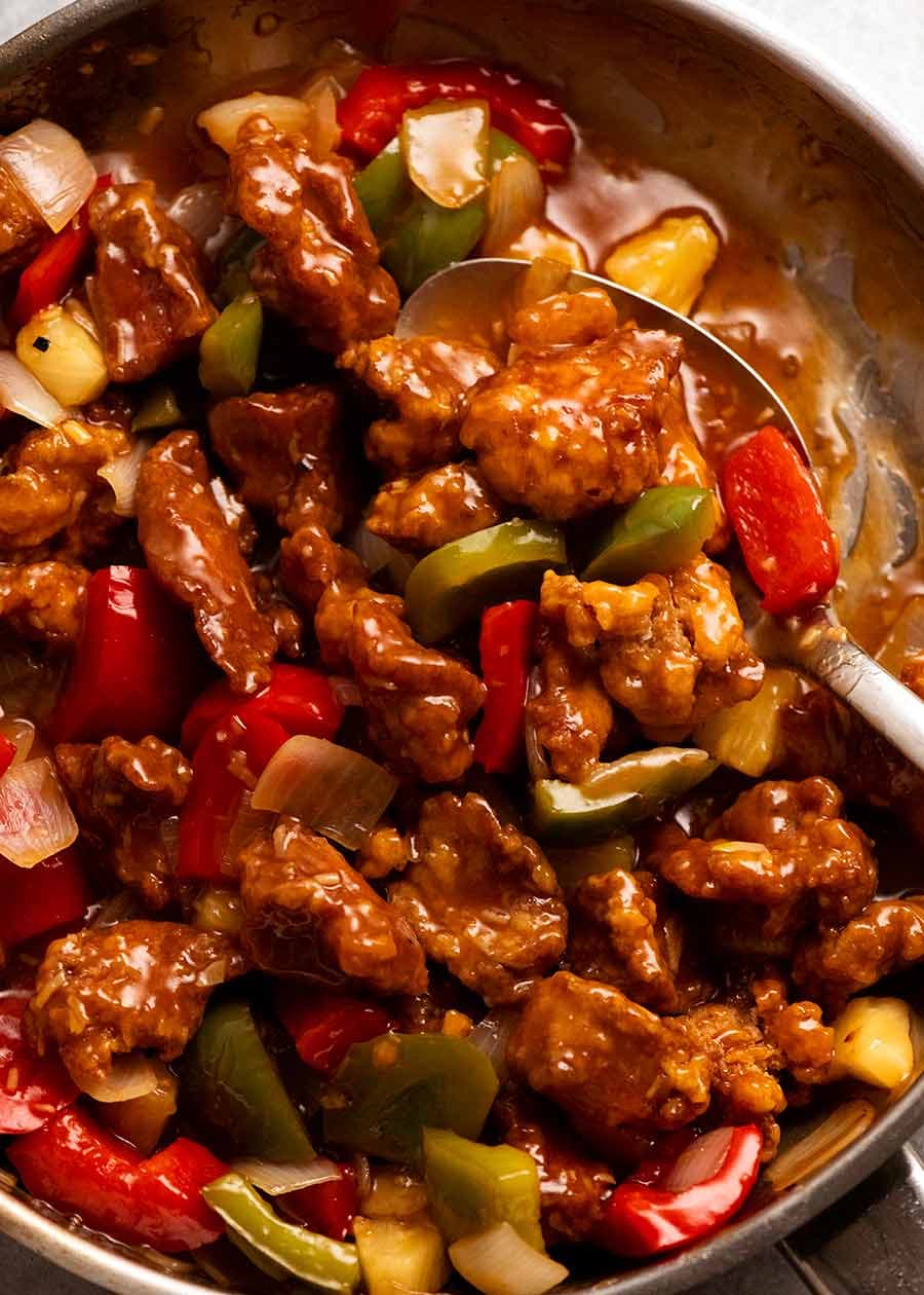 Stir-fry pork with sweet & sour sauce